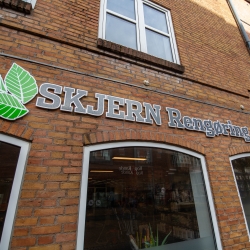 Butik med rengøringsmidler til hjemmet i Skjern